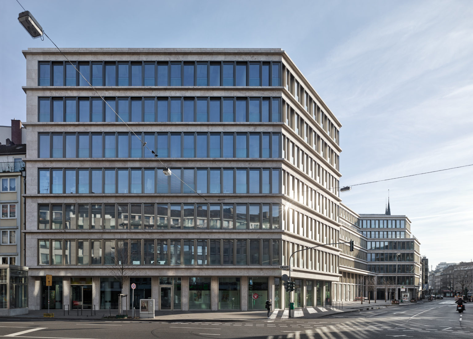 Wehrhahncenter, Düsseldorf Vollendete Bauten mit